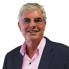 MARTIN DAUBNEY